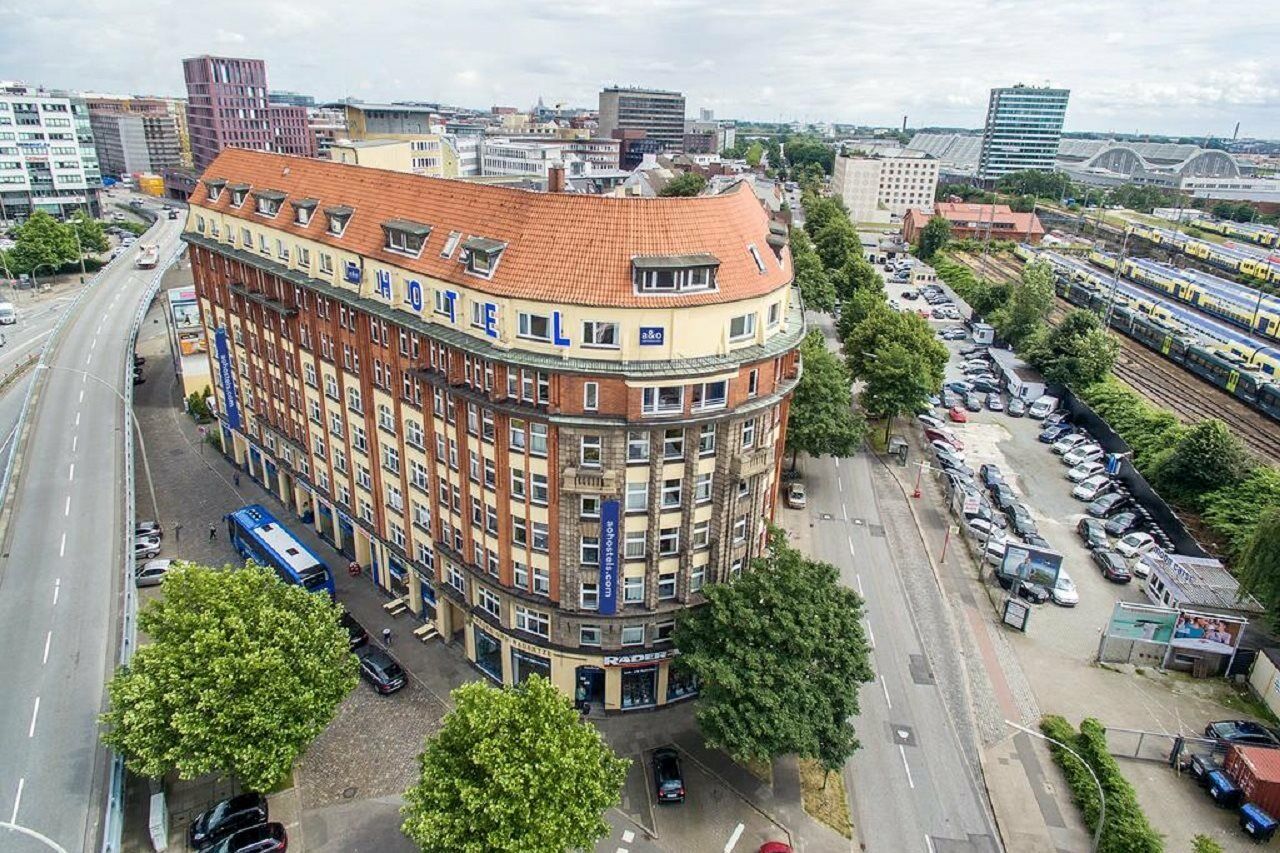 A&O Hamburg Hauptbahnhof Hostel Exterior photo